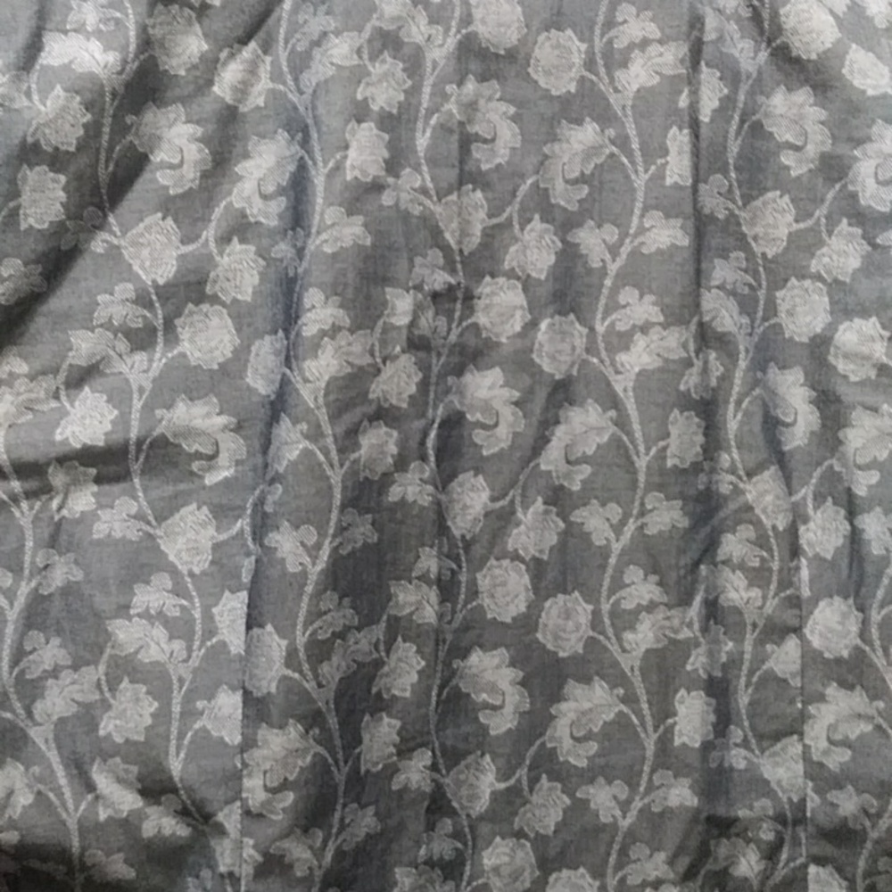 Chico's Classic Wrinkle Resistant Button-Down Blo… - image 5